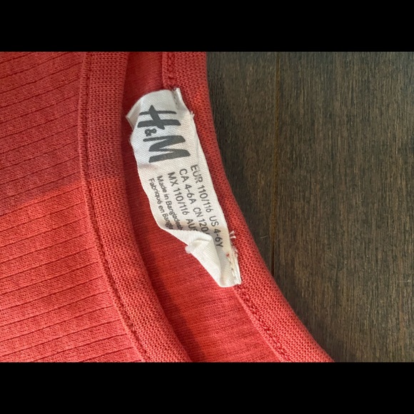 H&M sets size 4-5 - Picture 4 of 14